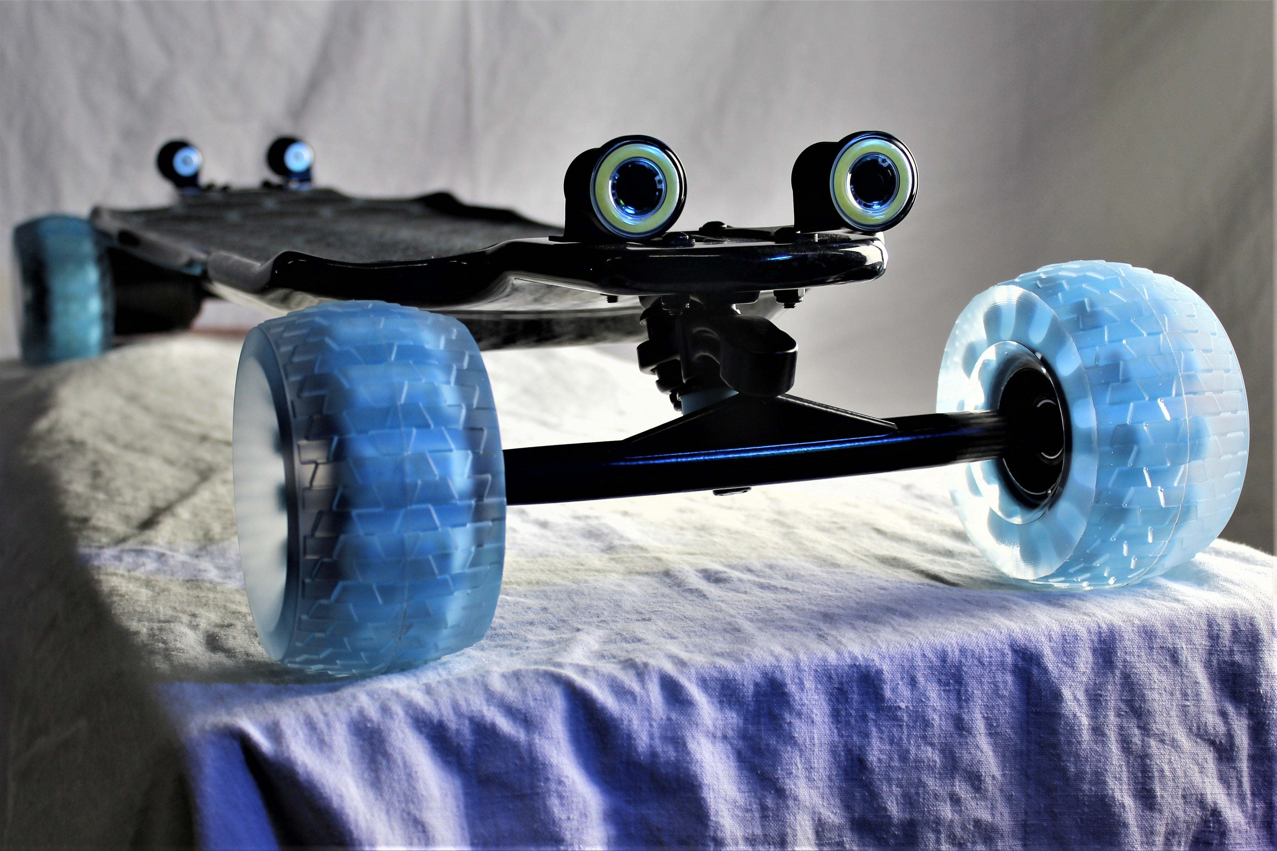 CARBON EVONOSS | 2in1 Elektro-Longboard