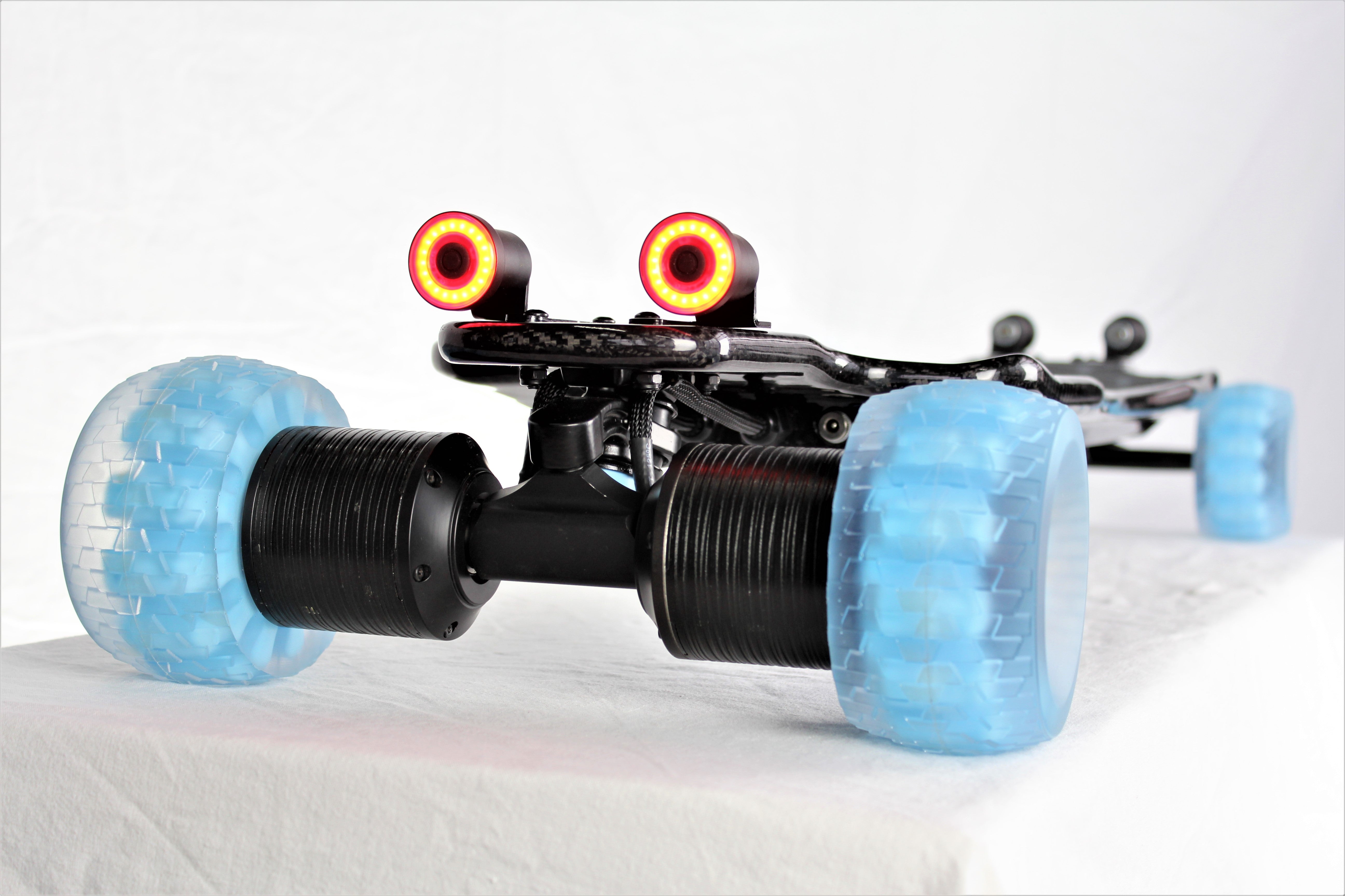 CARBON EVONOSS | 2in1 Elektro-Longboard