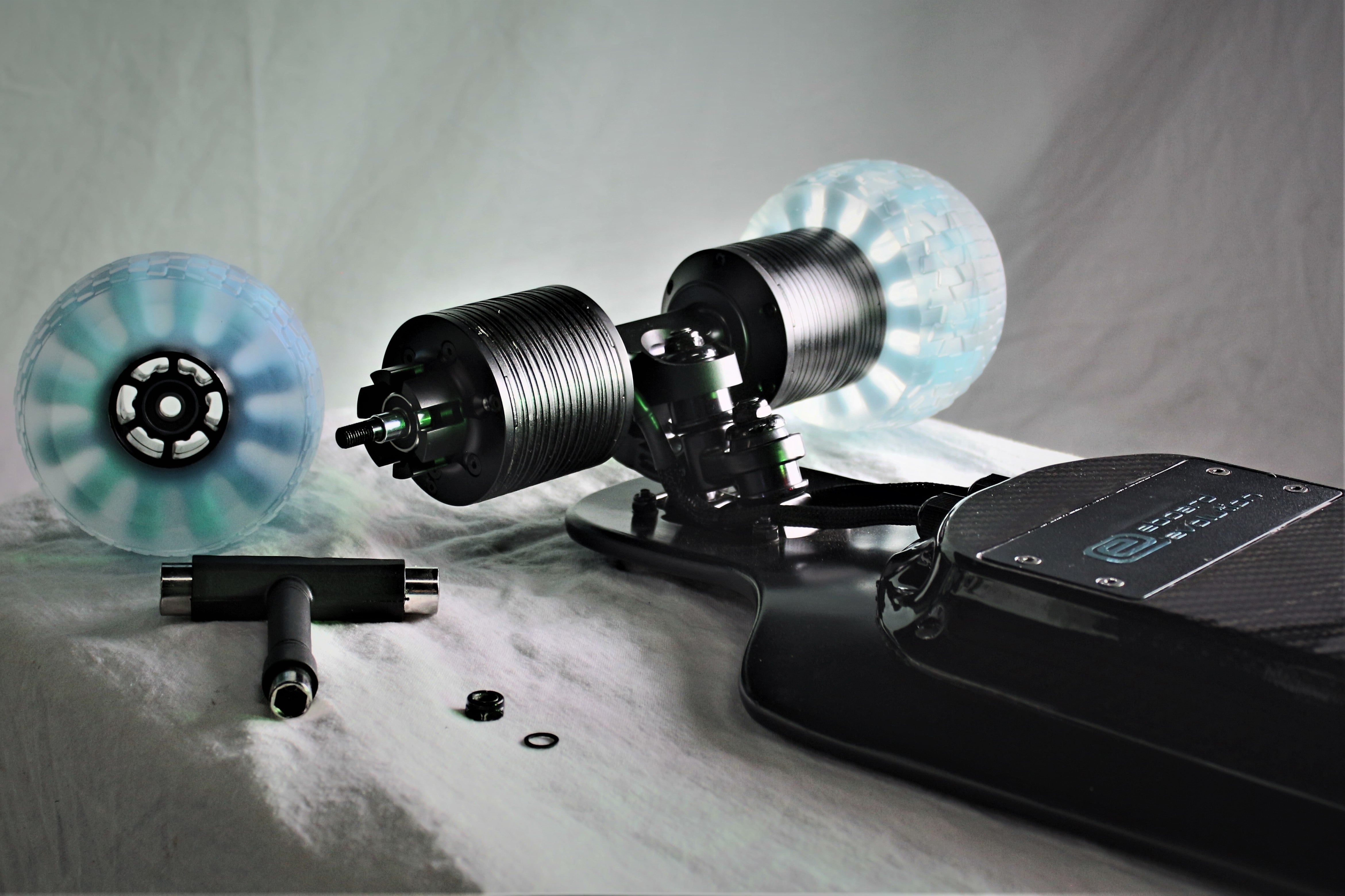 BLACK PANTHER | 2in1 Elektro-Skateboard