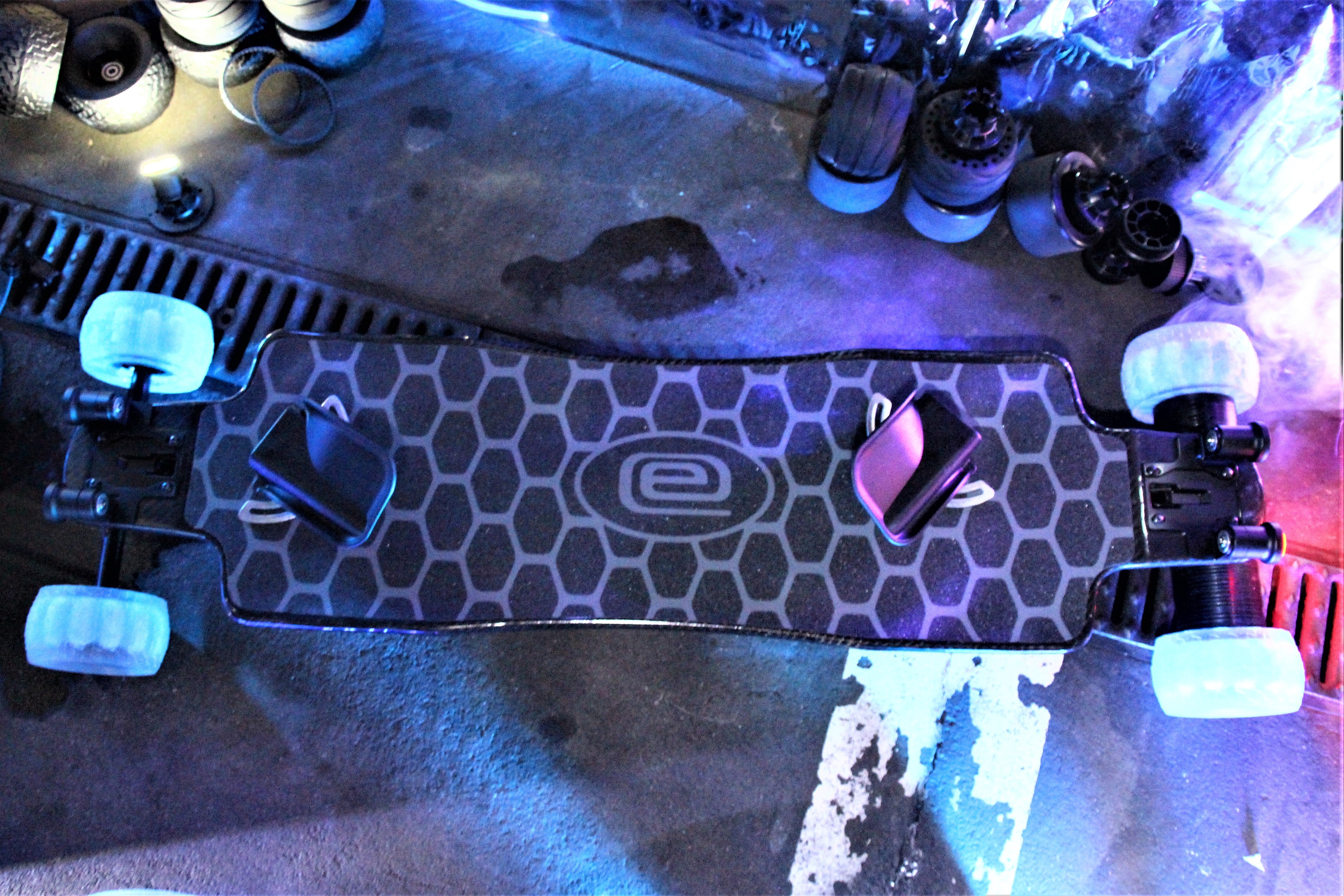 CARBON EVONOSS | 2in1 Elektro-Longboard