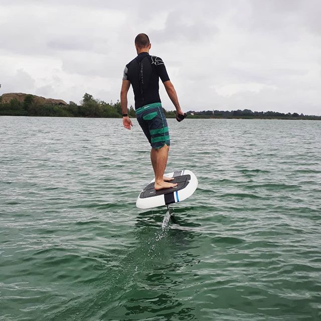 FLYING RODEO eSurfboard | Electric Hydrofoil Jetboard