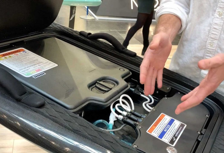 LIFT FOIL eSurfboard | Electric Jetboard with eFoil